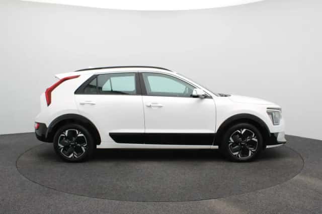 Kia Niro EV (2023) thumbnail 6
