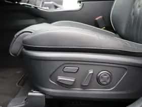 Kia Sorento thumbnail 30