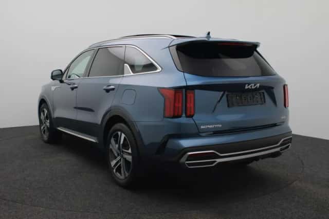 Kia Sorento (2024) thumbnail 4
