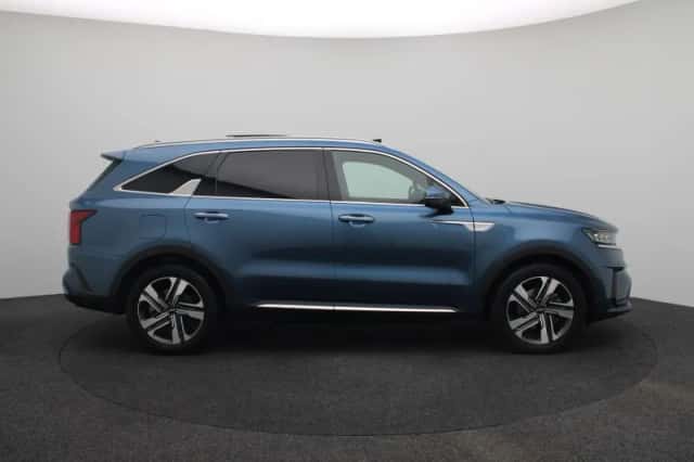 Kia Sorento (2024) thumbnail 8