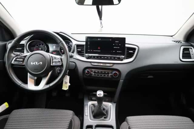 Kia Ceed Sportswagon (2024) thumbnail 31