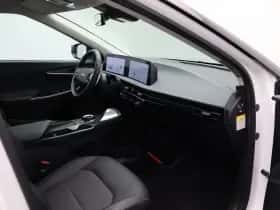 Kia EV6 thumbnail 34