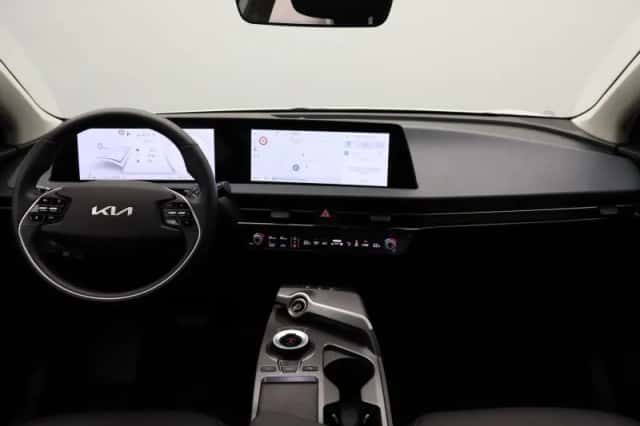Kia EV6 (2024) thumbnail 36