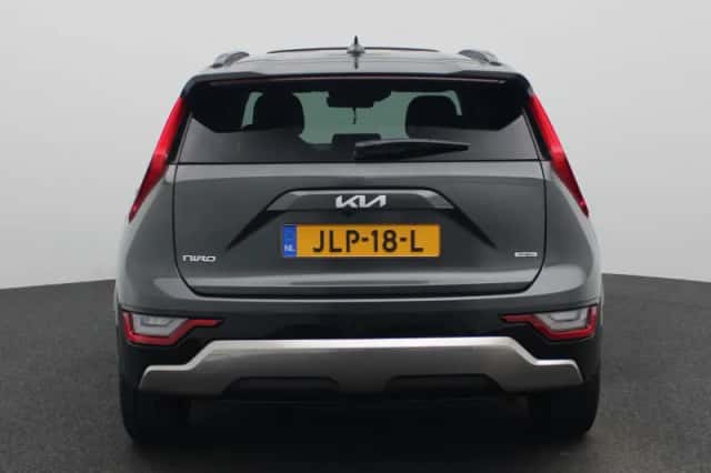 Kia Niro (2025) thumbnail 6