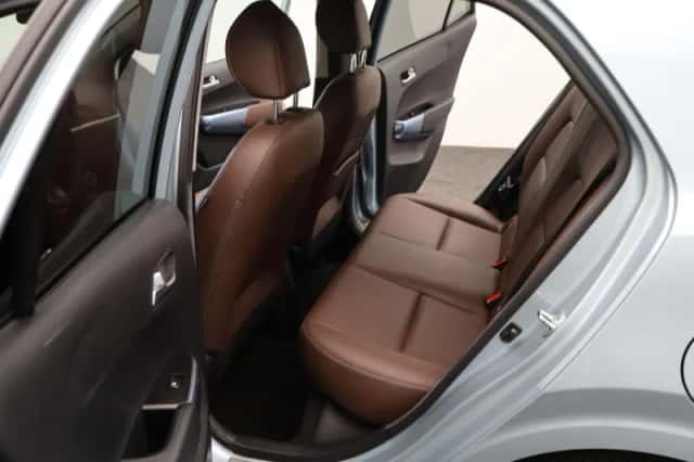 Kia Picanto (2019) thumbnail 12