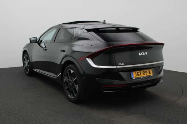 Kia EV6 (2025) thumbnail 4