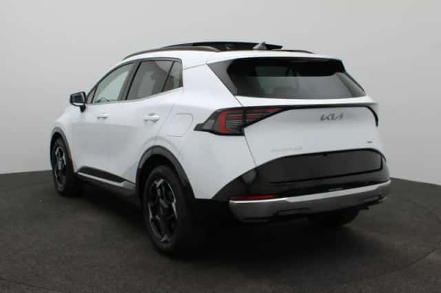 Kia Sportage (2026) thumbnail 3