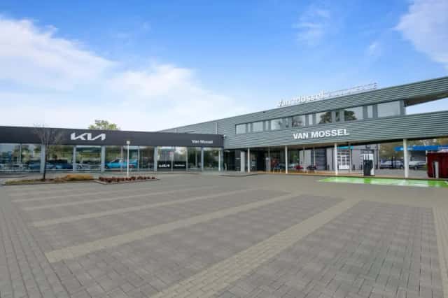 Kia EV6 (2022) thumbnail 5