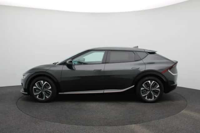 Kia EV6 (2022) thumbnail 6