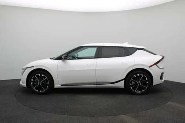 Kia EV6 (2025) thumbnail 6
