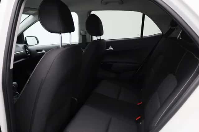 Kia Picanto (2022) thumbnail 12
