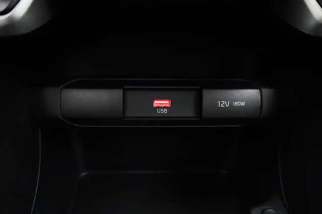 Kia Picanto (2022) thumbnail 27