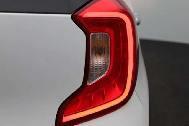 Kia Picanto (2022) thumbnail 35