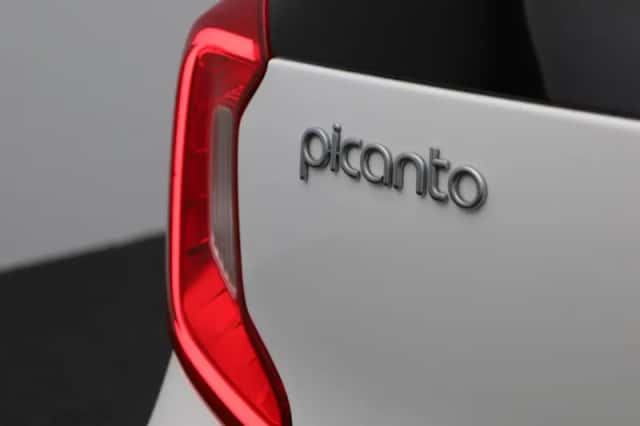Kia Picanto (2022) thumbnail 37
