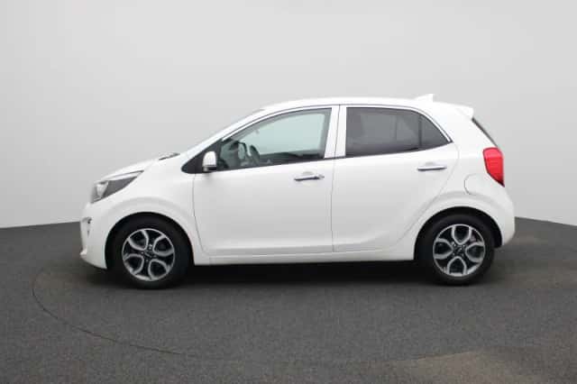 Kia Picanto (2022) thumbnail 6