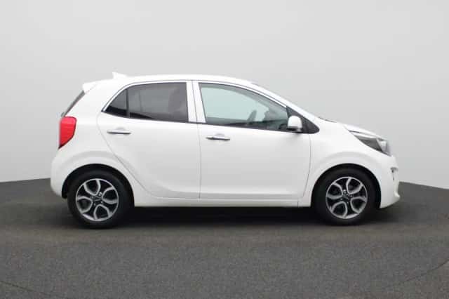 Kia Picanto (2022) thumbnail 8