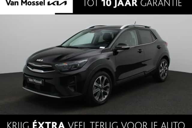 Kia Stonic (2024) thumbnail 1