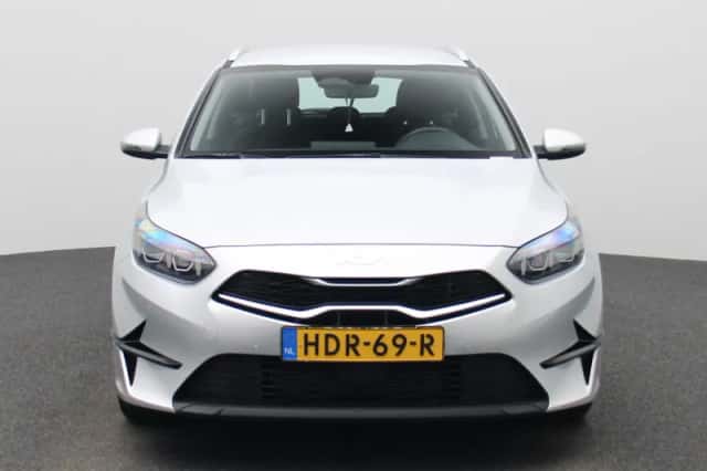 Kia Ceed Sportswagon (2025) thumbnail 4