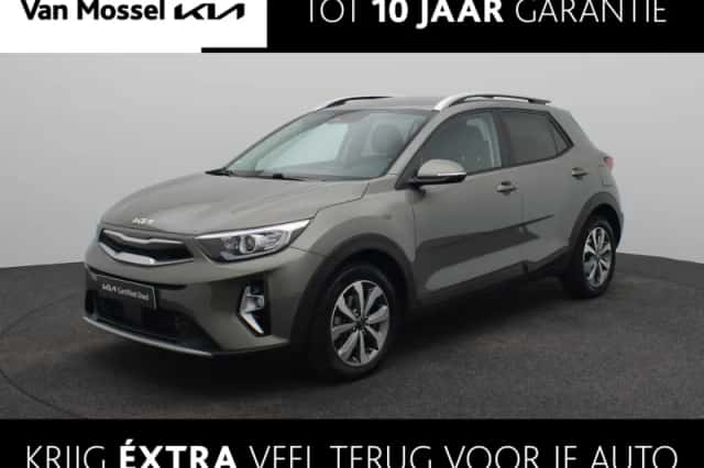 Kia Stonic (2022) thumbnail 1