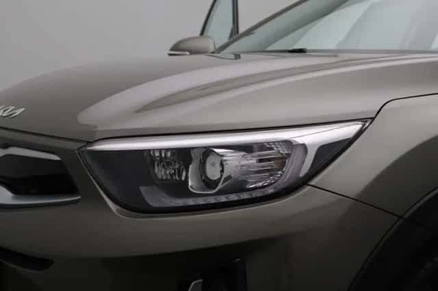 Kia Stonic (2022) thumbnail 14