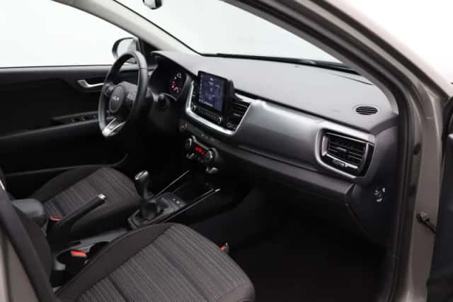 Kia Stonic (2022) thumbnail 29
