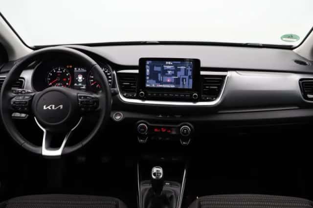 Kia Stonic (2022) thumbnail 31