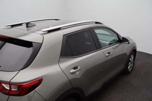 Kia Stonic (2022) thumbnail 38