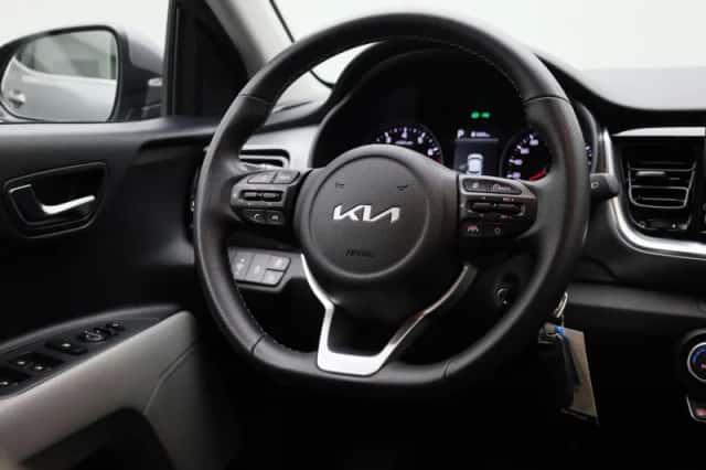 Kia Stonic (2024) thumbnail 10