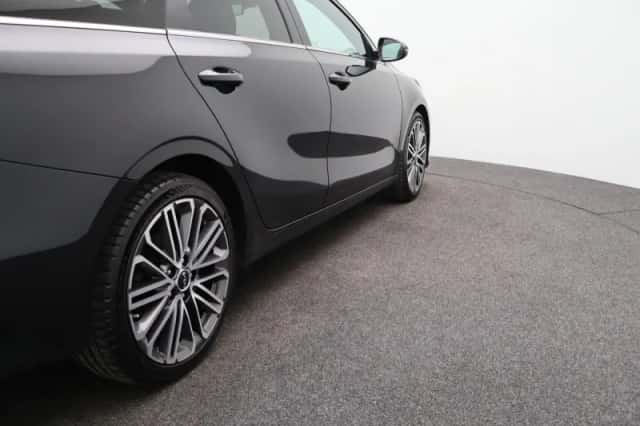 Kia Ceed Sportswagon (2023) thumbnail 42