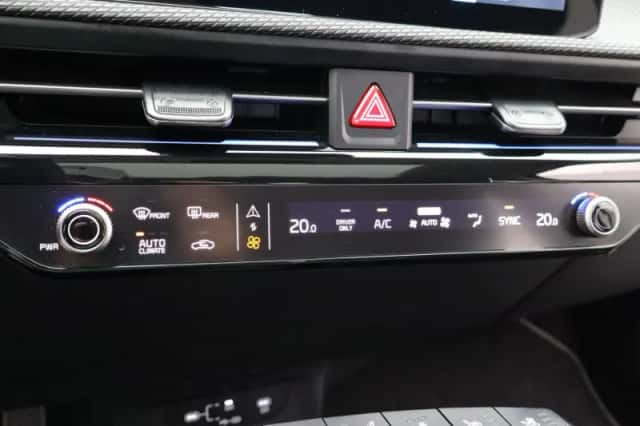 Kia EV6 (2025) thumbnail 23
