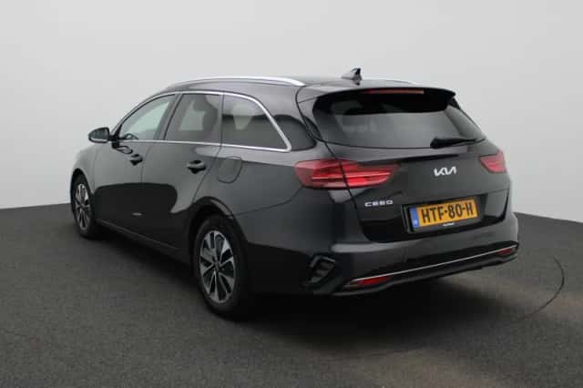 Kia Ceed Sportswagon (2025) thumbnail 4