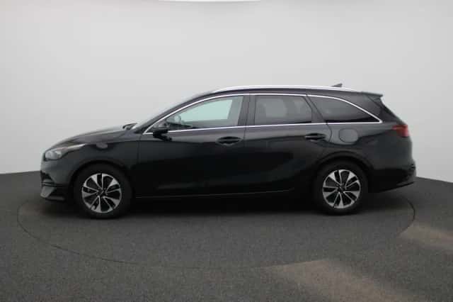 Kia Ceed Sportswagon (2025) thumbnail 6