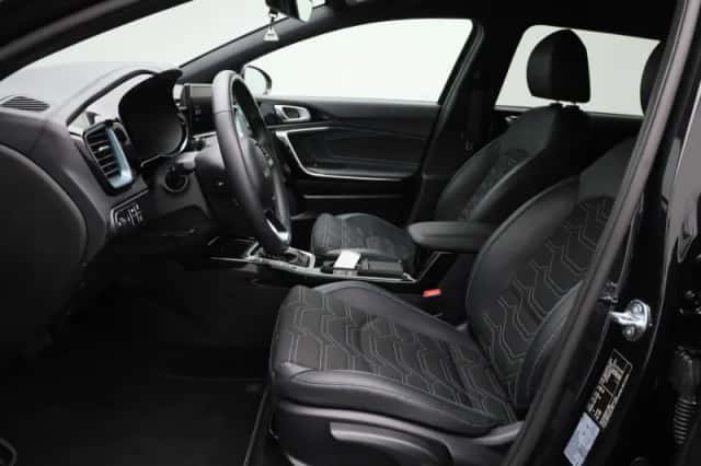 Kia Ceed Sportswagon (2025) thumbnail 10
