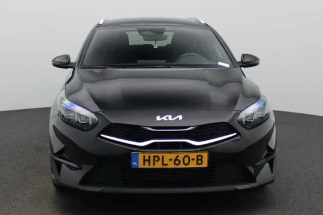Kia Ceed Sportswagon (2025) thumbnail 5
