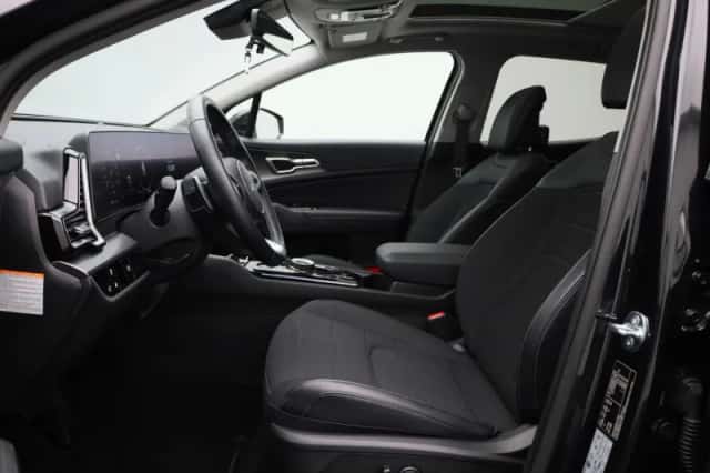 Kia Sportage (2025) thumbnail 11