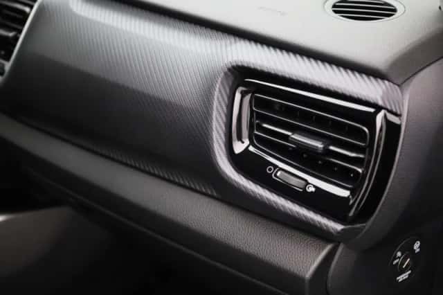 Kia Stonic (2024) thumbnail 45