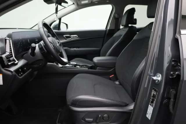 Kia Sportage (2025) thumbnail 11