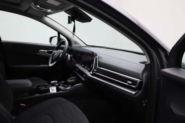 Kia Sportage (2025) thumbnail 38