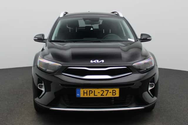 Kia Stonic (2025) thumbnail 5