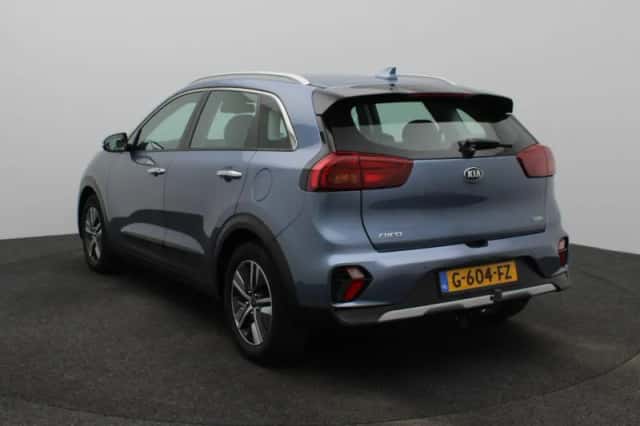 Kia Niro (2019) thumbnail 2