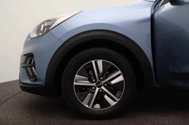 Kia Niro (2019) thumbnail 15
