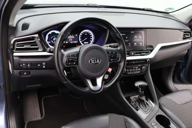 Kia Niro (2019) thumbnail 25
