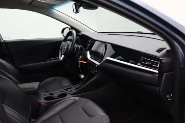 Kia Niro (2019) thumbnail 27