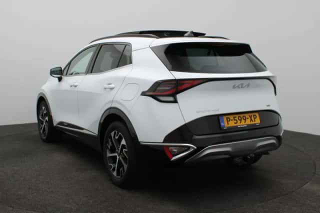 Kia Sportage (2022) thumbnail 4