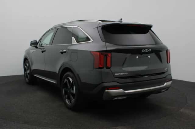Kia Sorento (2026) thumbnail 2
