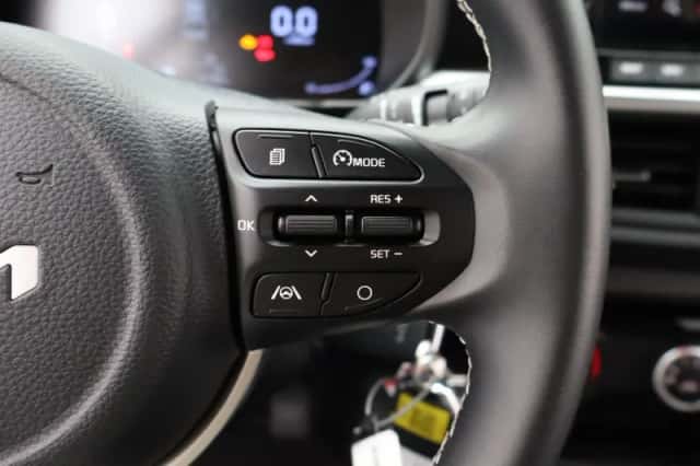 Kia Picanto (2024) thumbnail 21