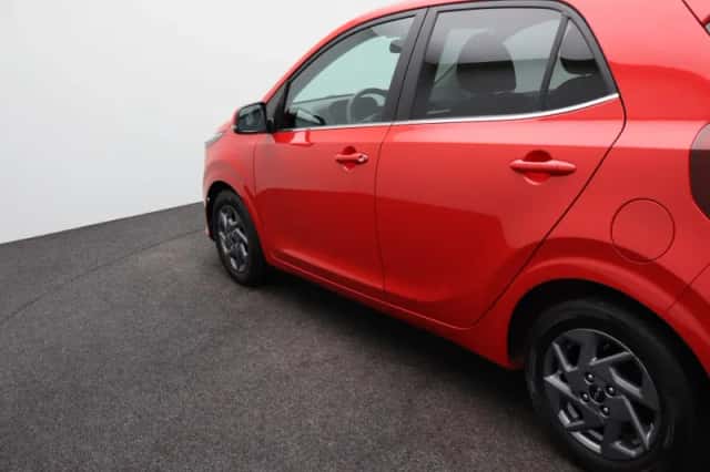 Kia Picanto (2024) thumbnail 33