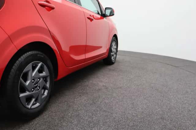 Kia Picanto (2024) thumbnail 35