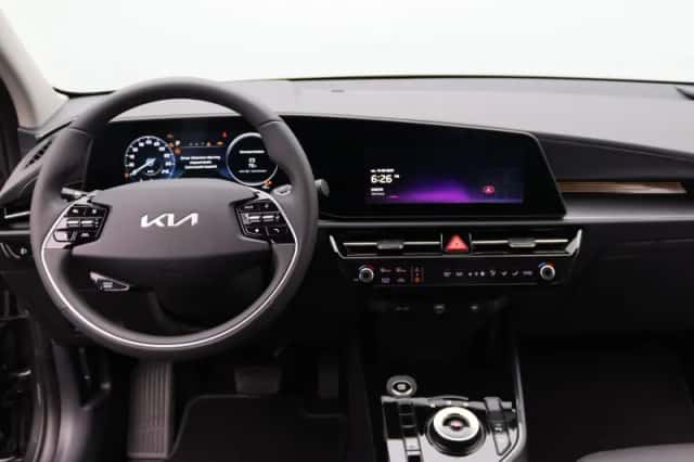 Kia Niro (2025) thumbnail 9