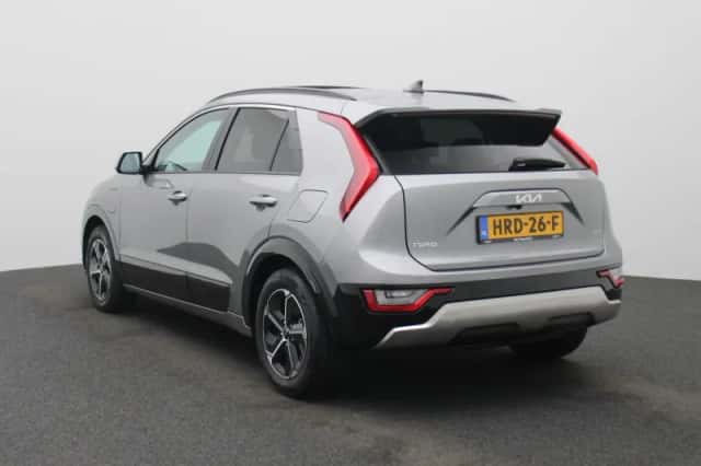 Kia Niro (2025) thumbnail 4